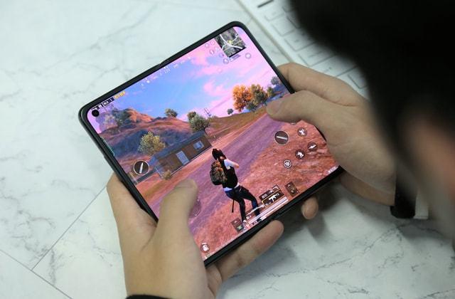 和平精英「路易威登」外挂